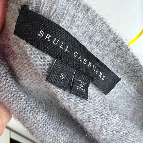 Skull Cashmere 100% Cashmere Printed Sweater Gray Size S - Picture 3 of 5